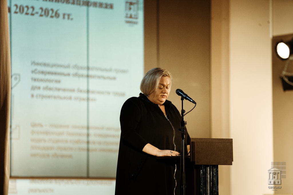 1. Анна Михайлова.jpg